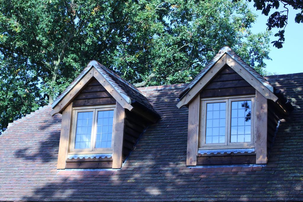 Oakwrights Apartment Terling Екстериор снимка