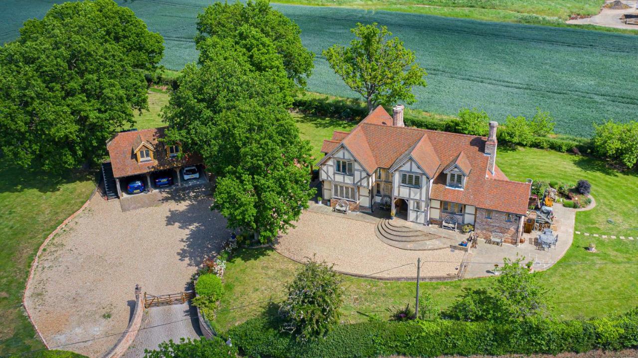 Oakwrights Apartment Terling Екстериор снимка